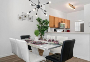 Amazing 3Br 2Ba Townhome With Lake View At Terra Verde!